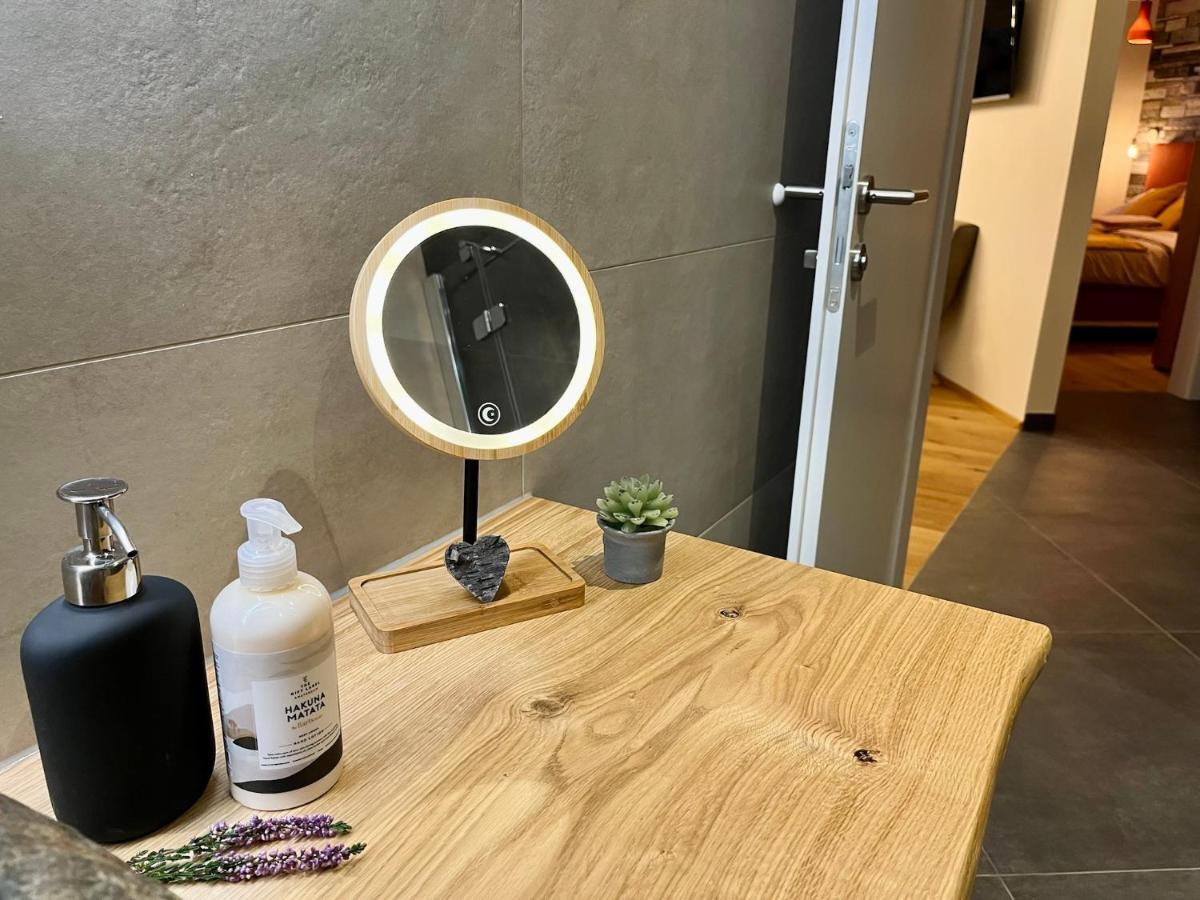 Alpin Art Appartements Grobming Eksteriør billede